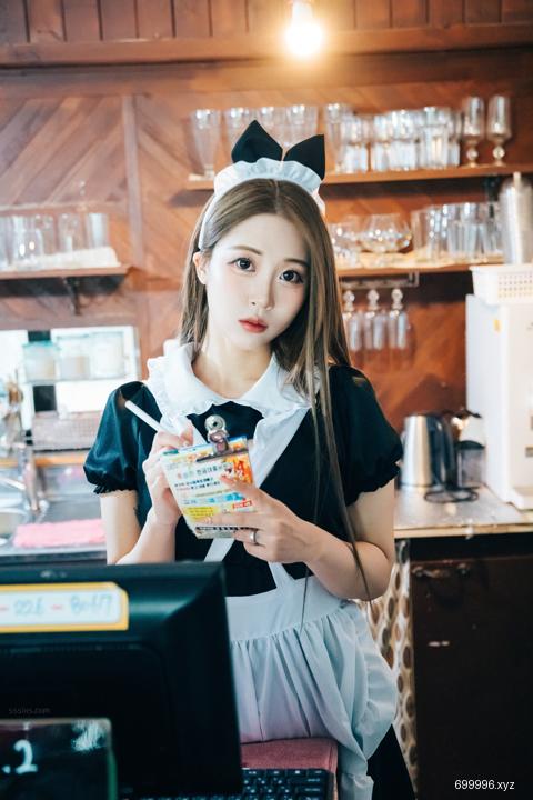  Bomi (보미) – Maid cafe